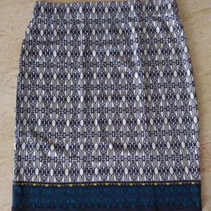 Max Studio - Women's Skirt Blue Black Design Medium